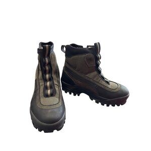 LaCrosse Womens brown black leather ankle winter Boots Size 7 SKU 9019